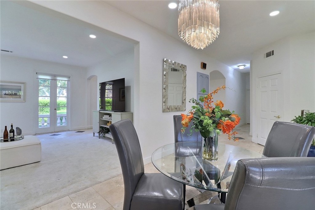 8424 Sunnyslope Drive