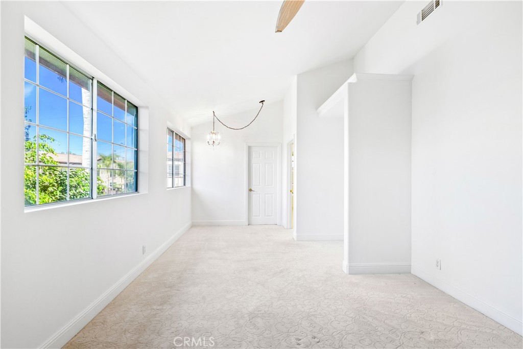 8424 Sunnyslope Drive