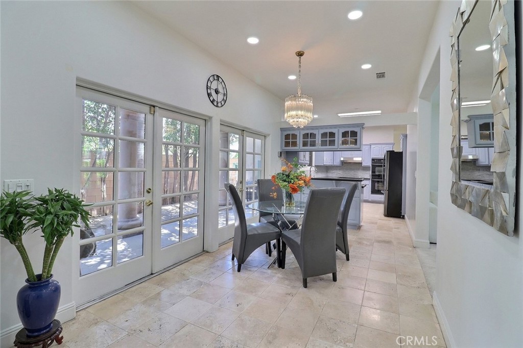 8424 Sunnyslope Drive