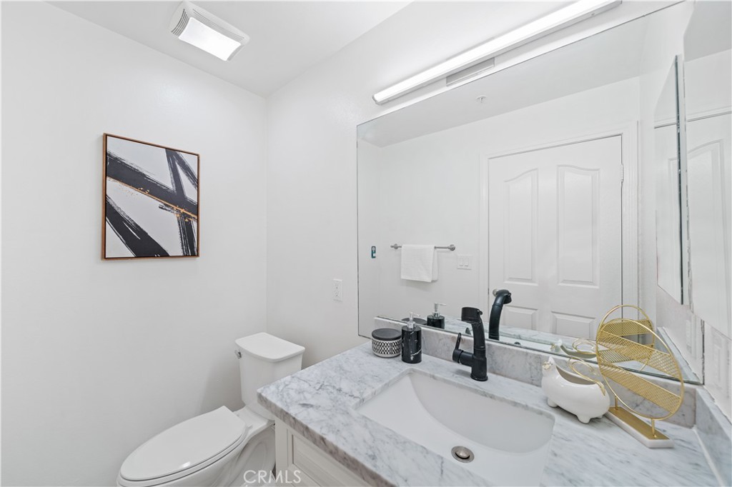 900 Arcadia Avenue 9