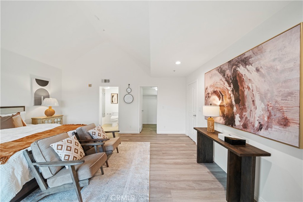 900 Arcadia Avenue 9