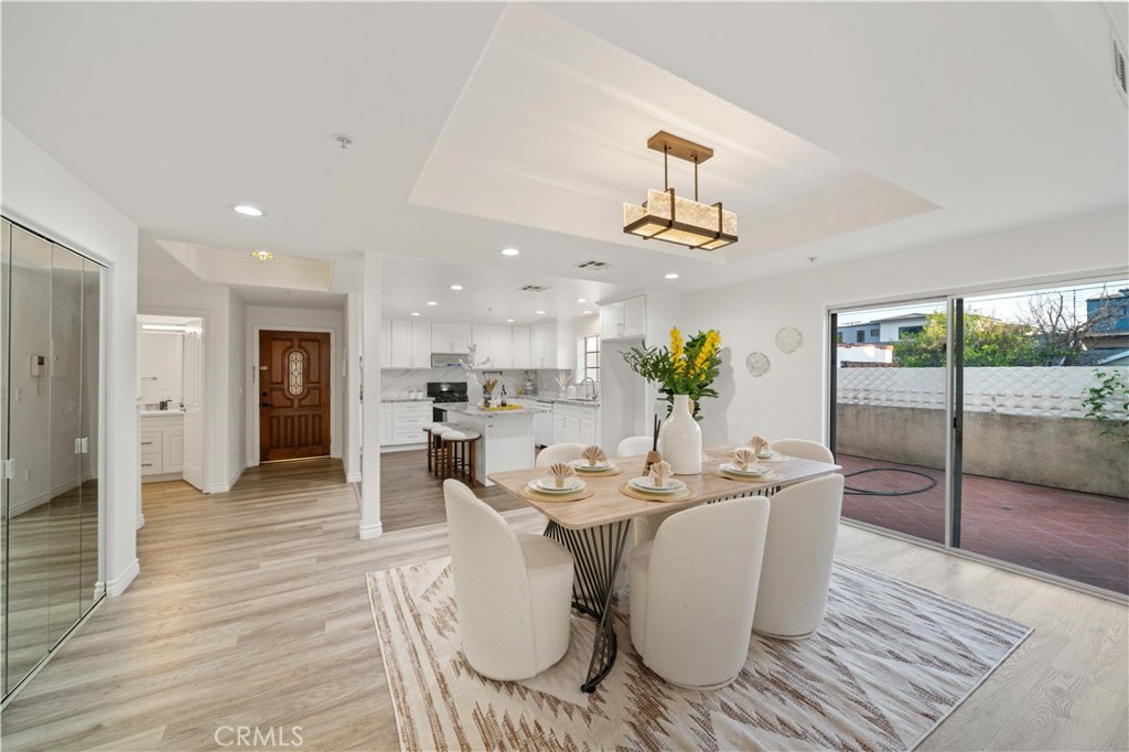 900 Arcadia Avenue 9