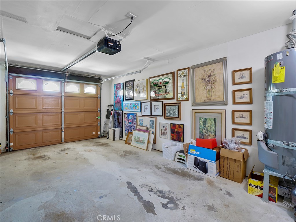 401 E Cherry Avenue
