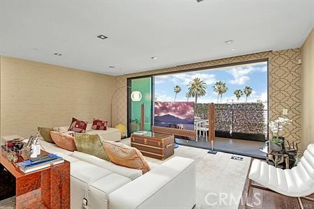 432 N OAKHURST 503