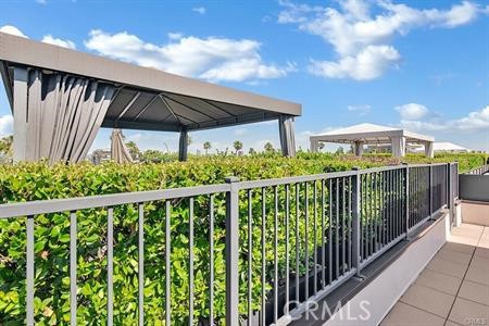 432 N OAKHURST 503