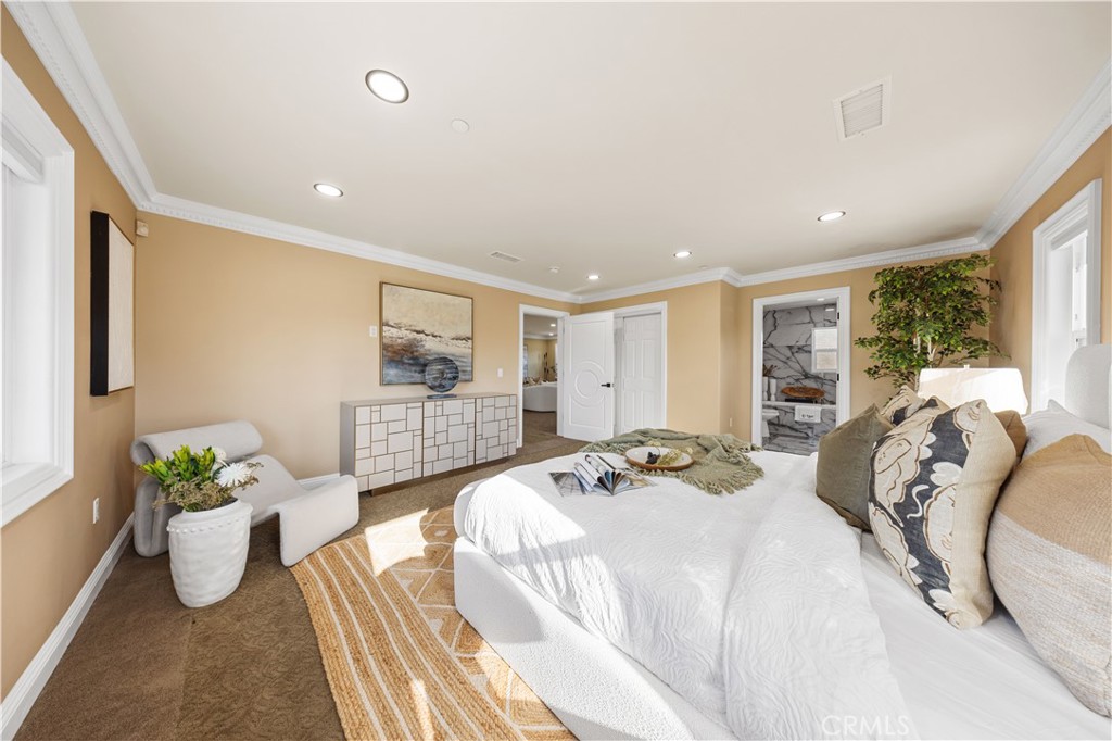 185 W Palm Drive