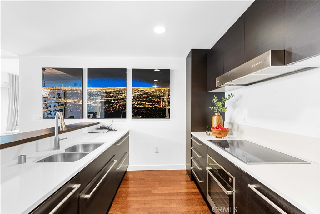 6250 Hollywood Boulevard 7G