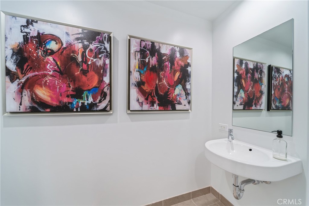 6250 Hollywood Boulevard 7G