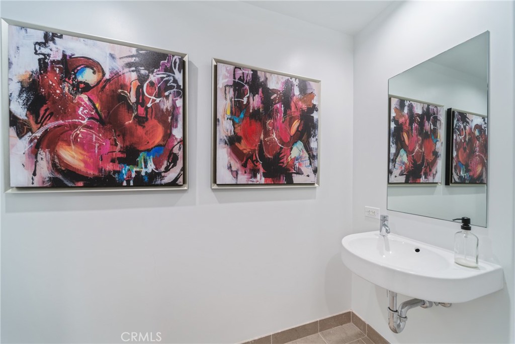 6250 Hollywood Boulevard 7G