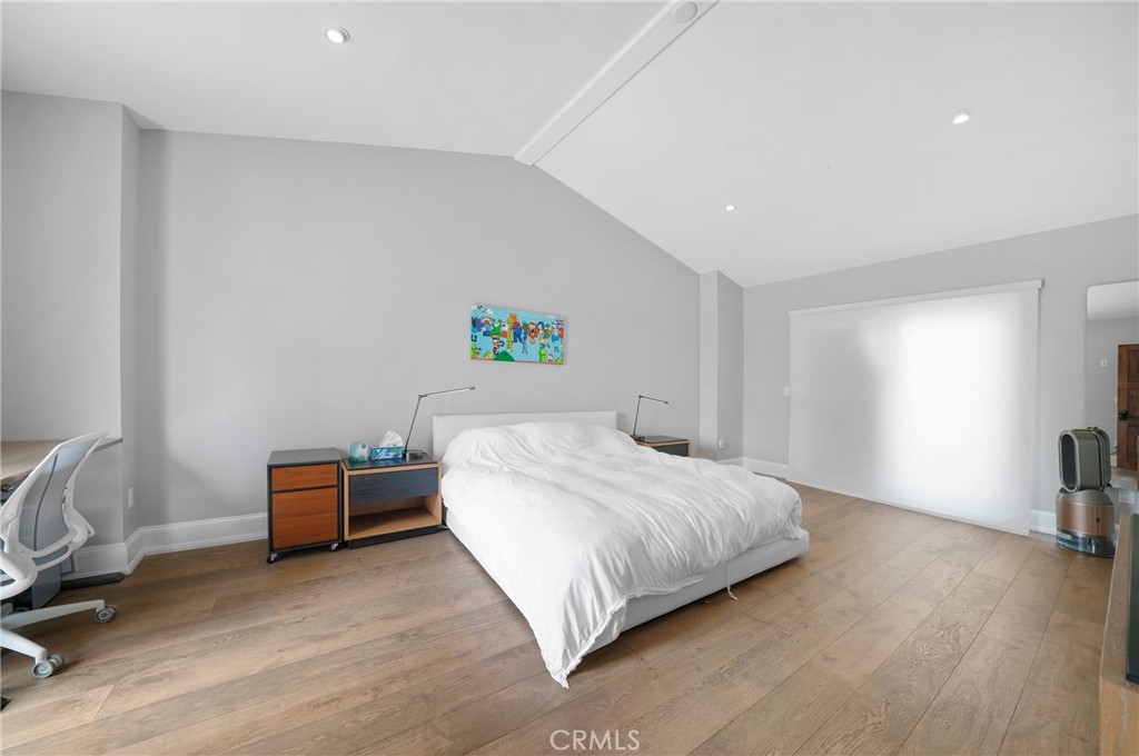 823 S Bundy Drive 110