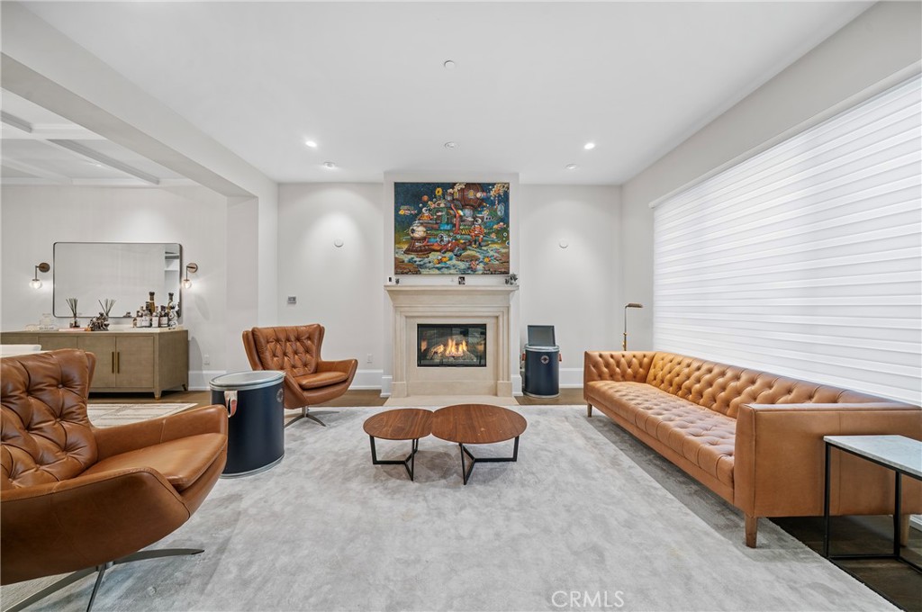 823 S Bundy Drive 110