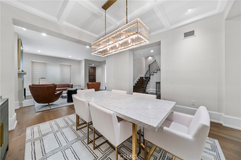 823 S Bundy Drive 110