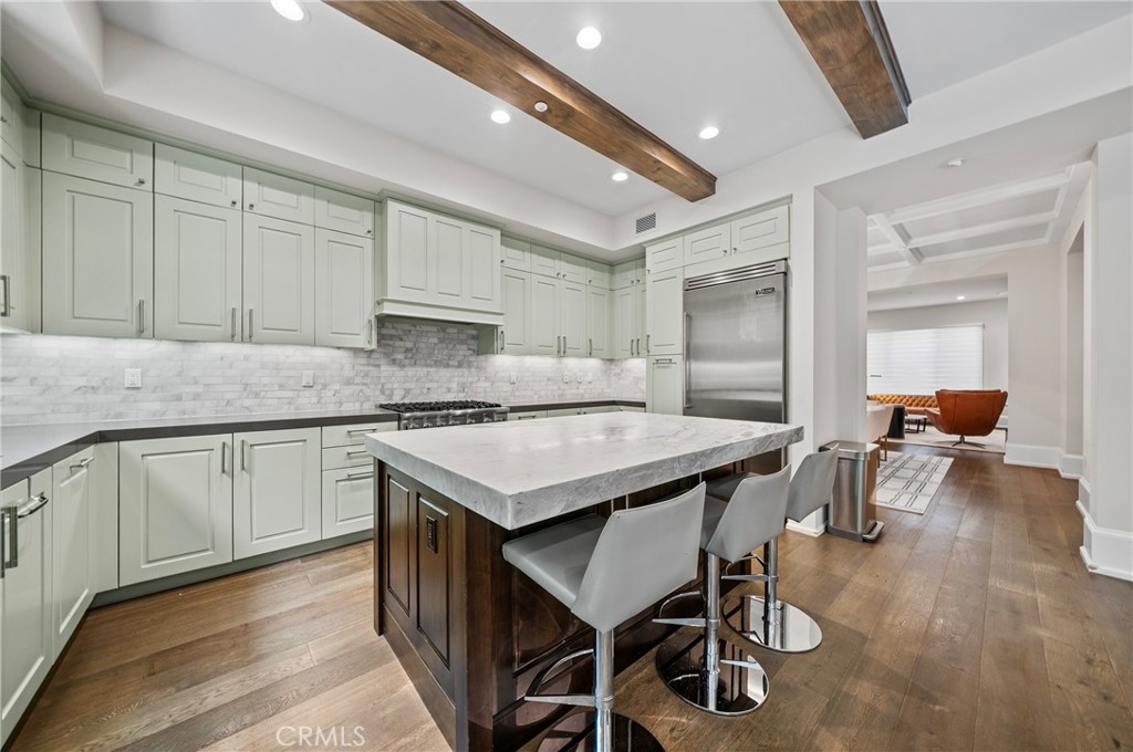 823 S Bundy Drive 110