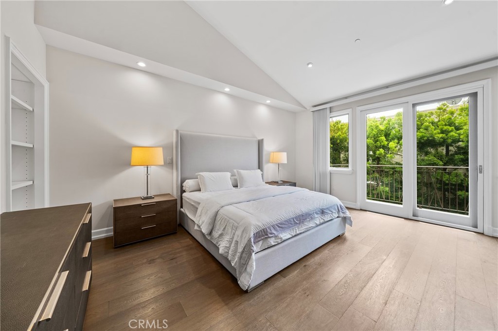 823 S Bundy Drive 110