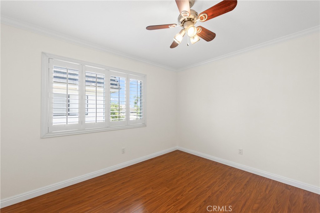 326 E Hellman Avenue B