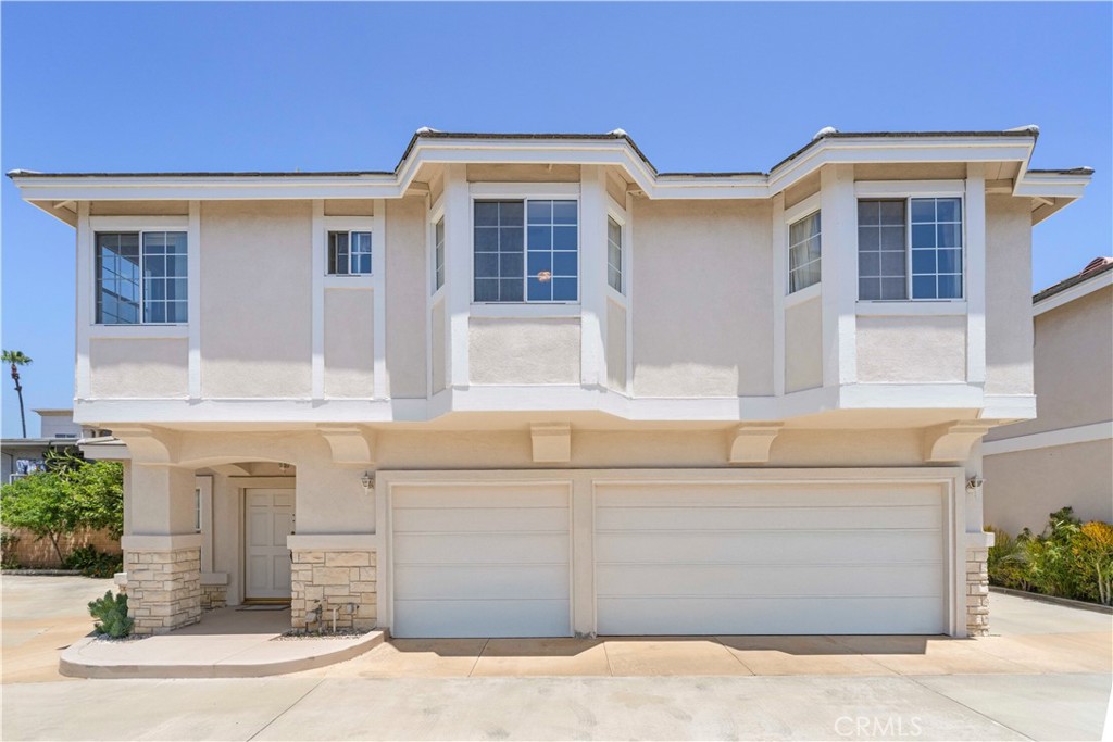 130 N Lincoln Avenue