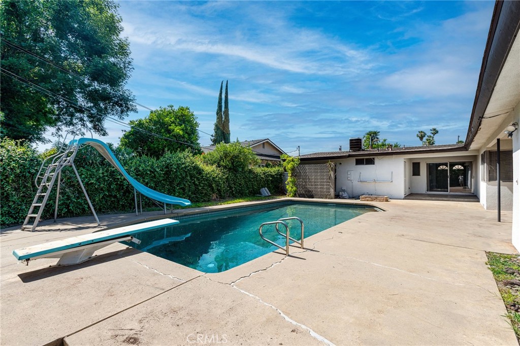 448 E Sandra Avenue