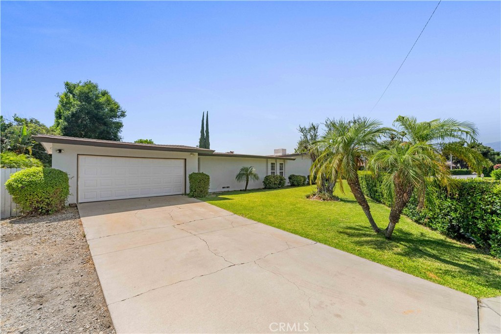 448 E Sandra Avenue