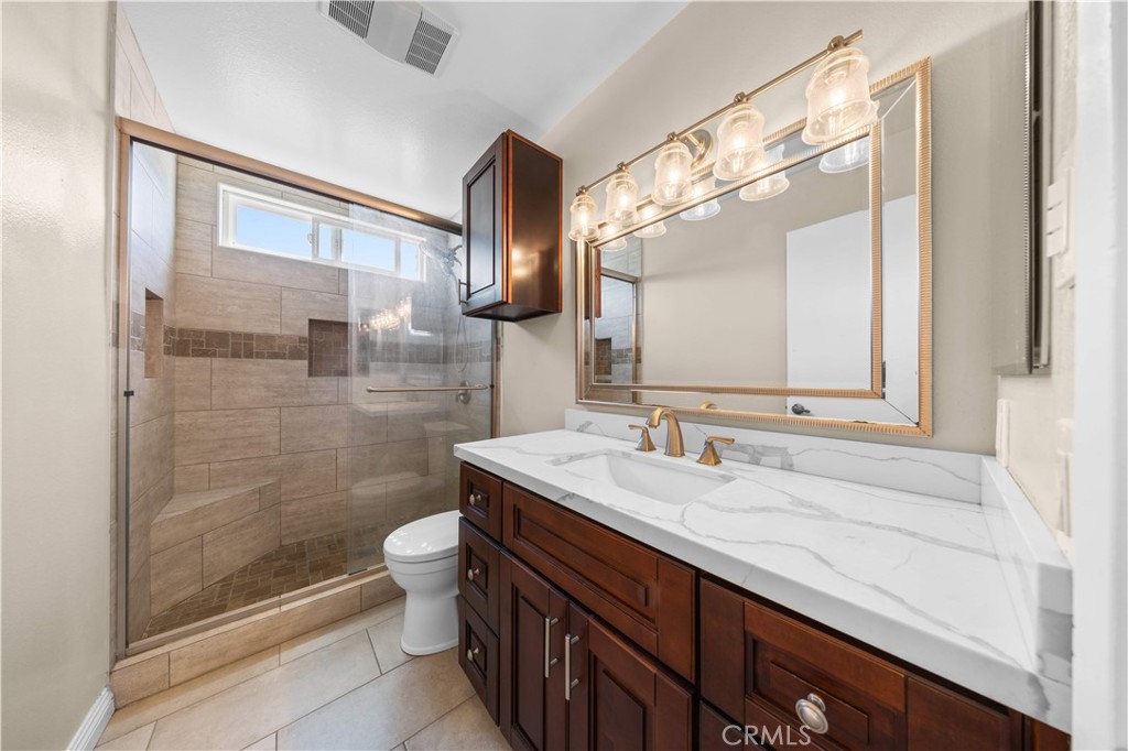 12420 Silk Oak Court