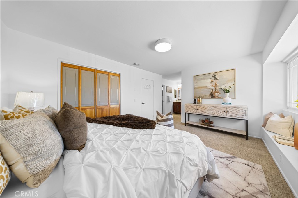 12420 Silk Oak Court