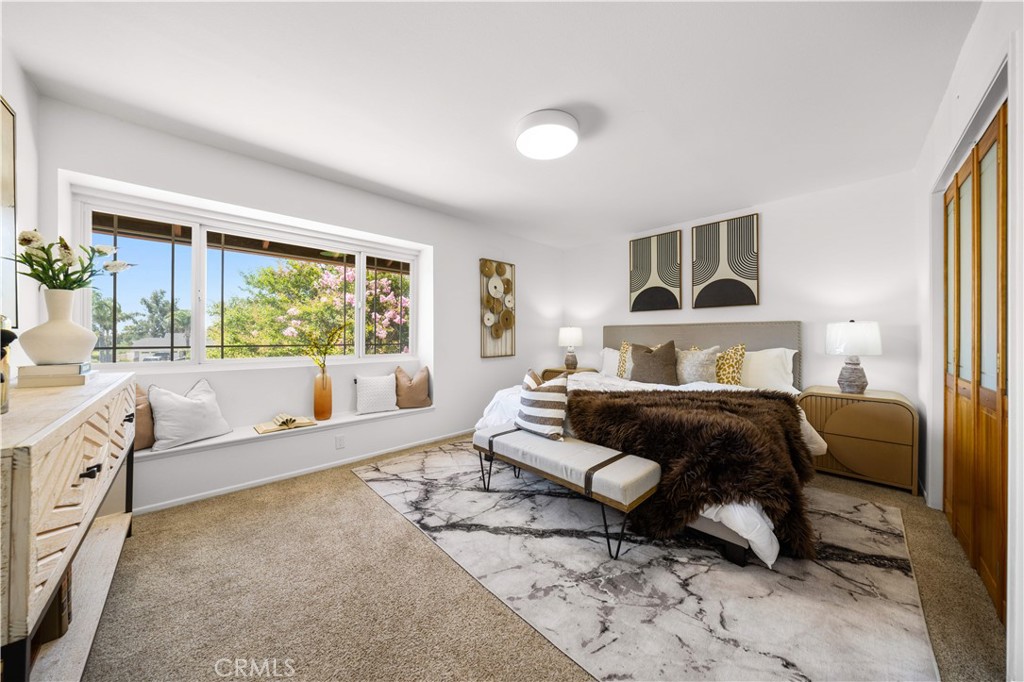 12420 Silk Oak Court