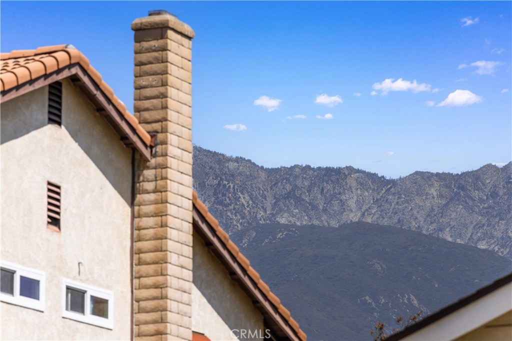 12420 Silk Oak Court