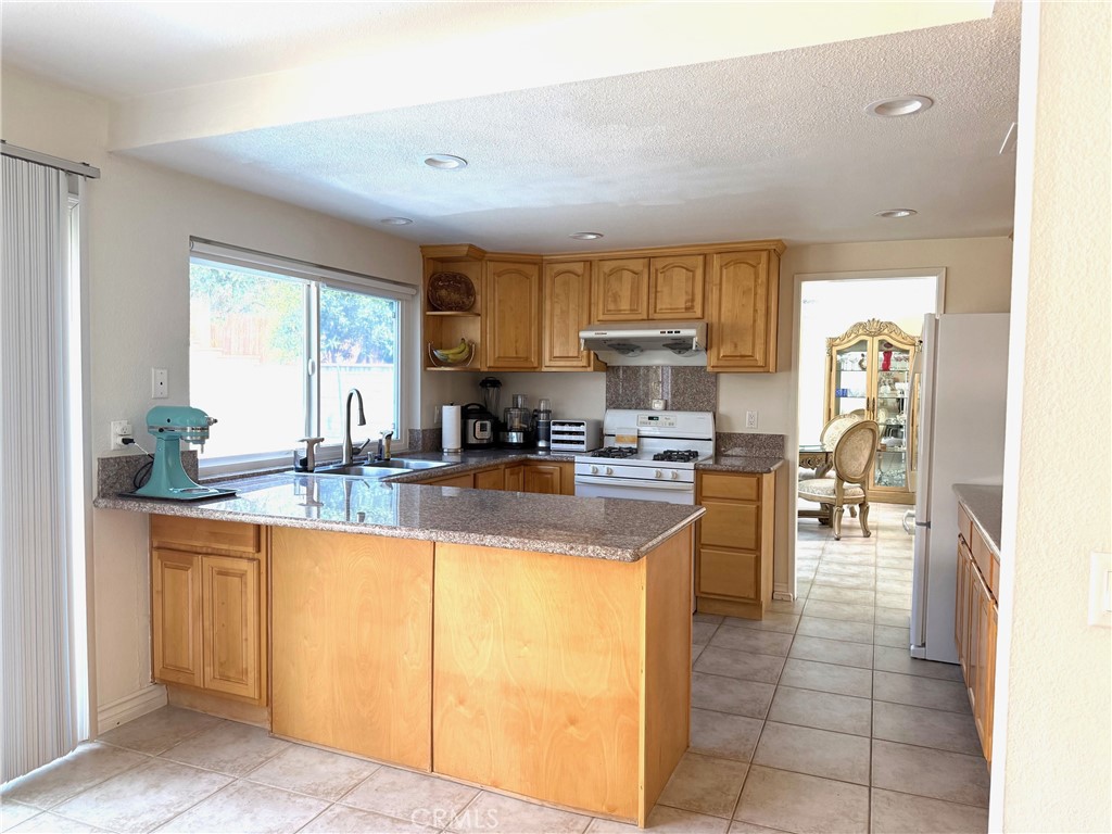 2227 Langspur Drive