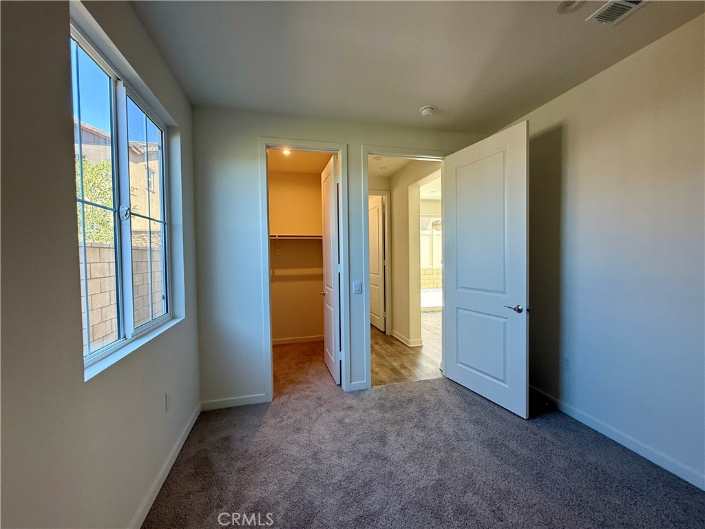 16062 Jaegar Ln