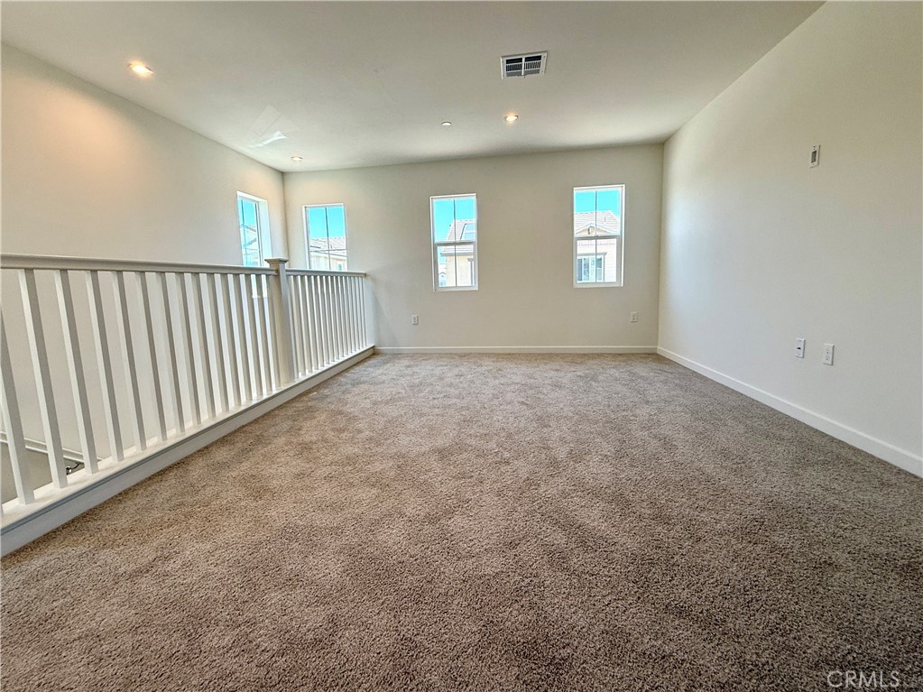 16062 Jaegar Ln