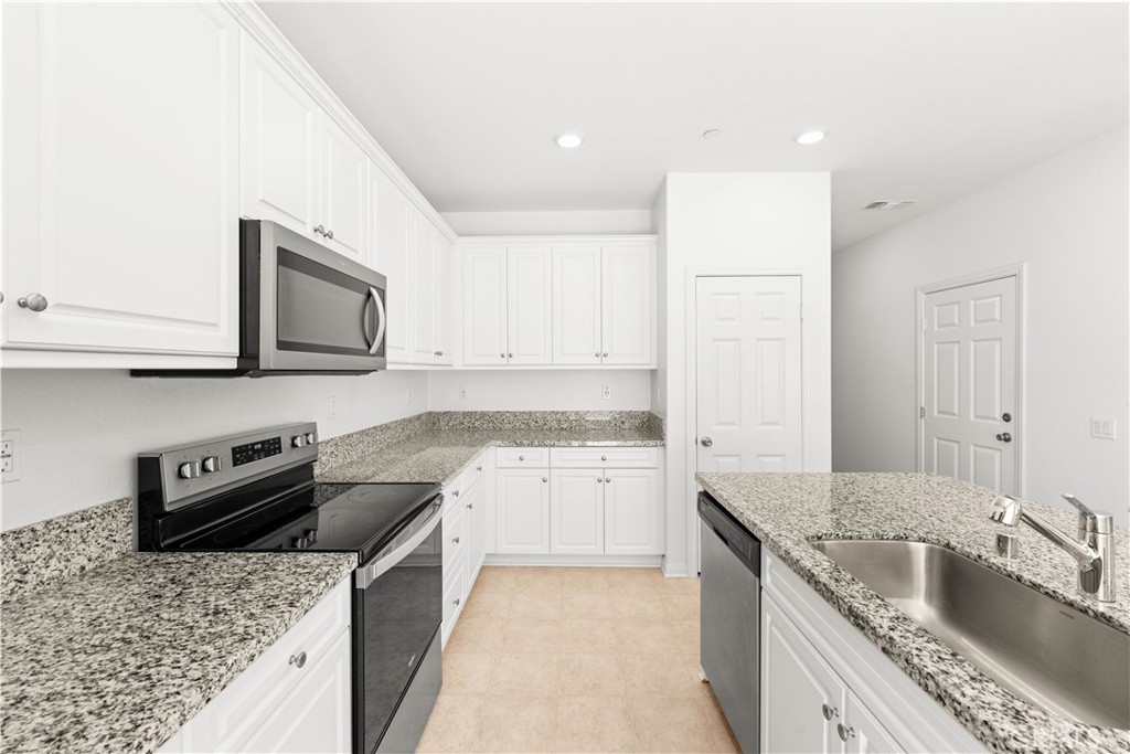 16017 Tanzinite Lane