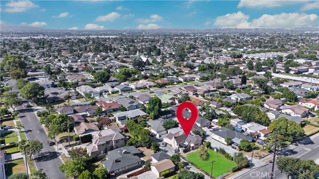 9720 Live Oak Avenue