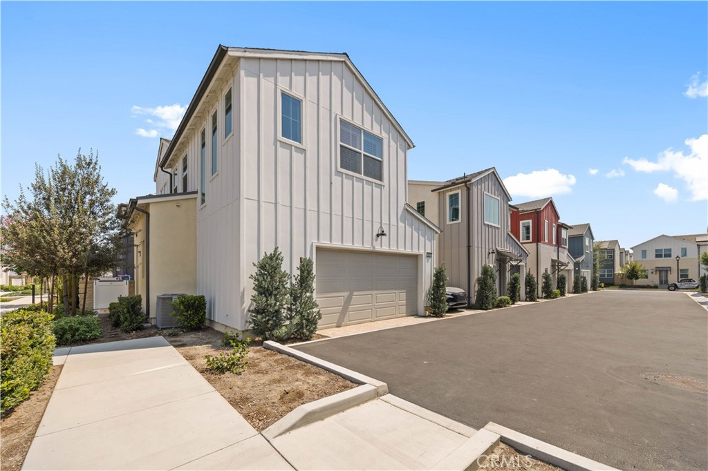 4440 S Forsyth Paseo