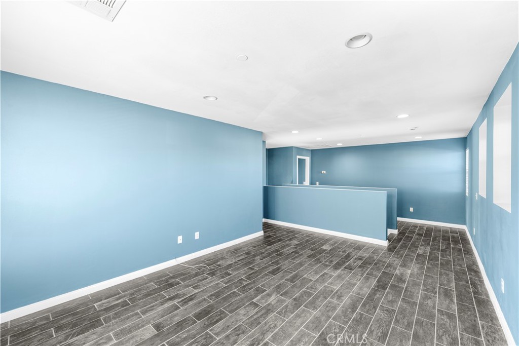 15998 Shawnee Lane