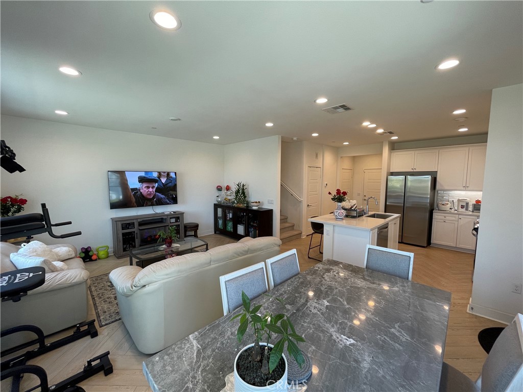 4283 S Hollyhock Paseo 31