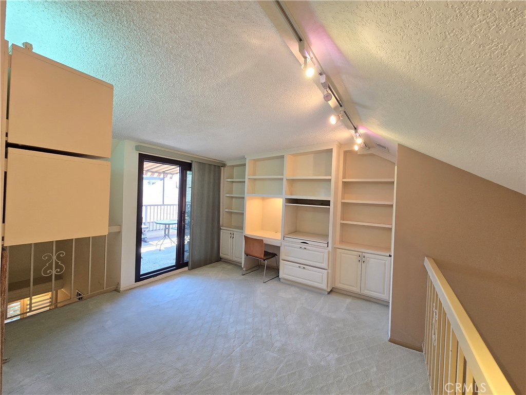 330 Cordova Street 344