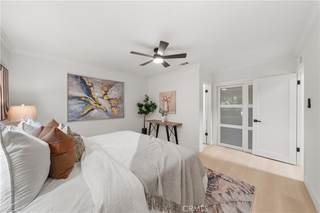 21011 La Salle Avenue