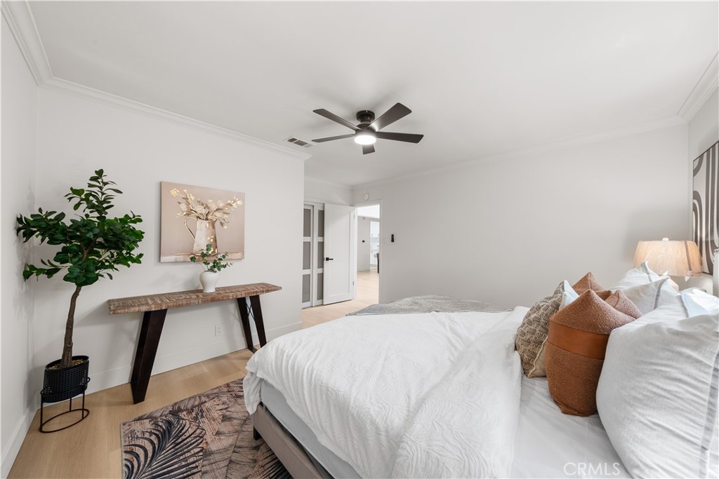 21011 La Salle Avenue