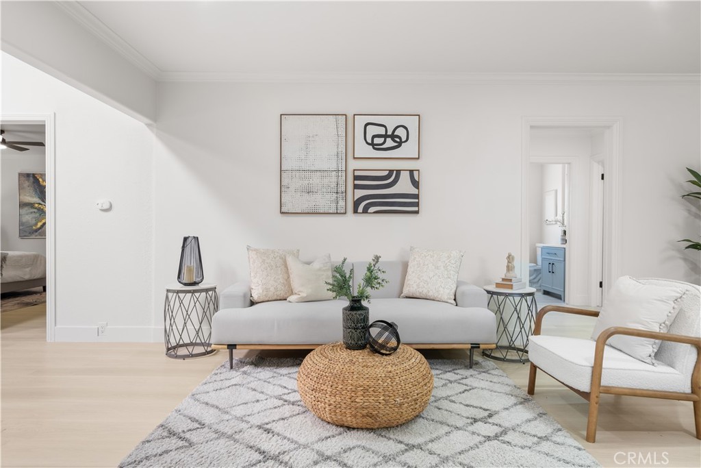 21011 La Salle Avenue