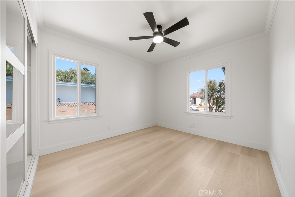 21011 La Salle Avenue