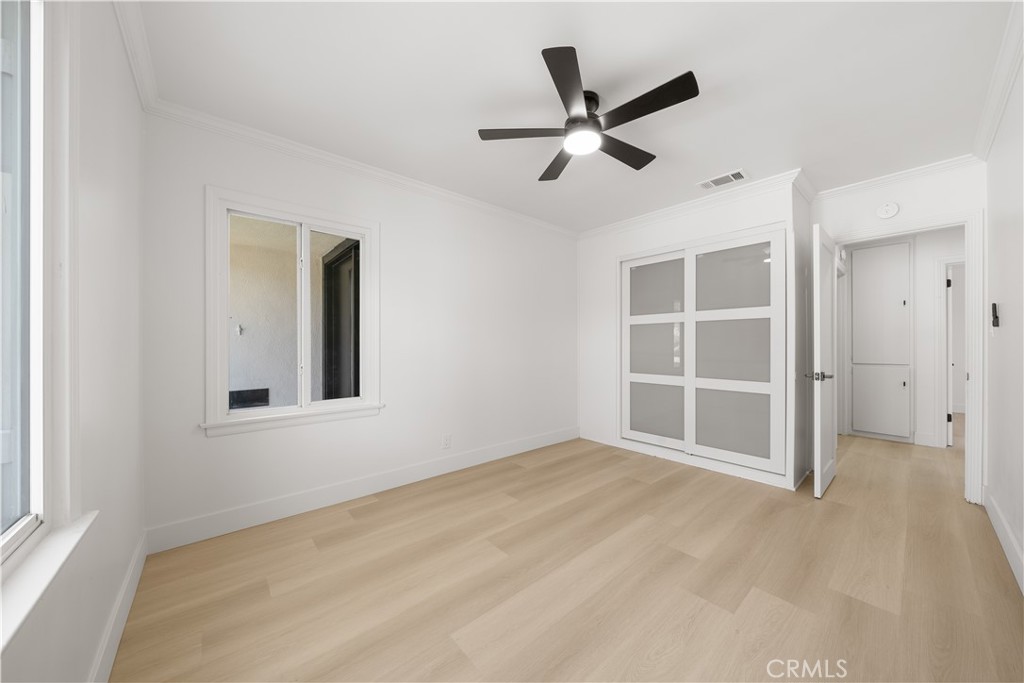 21011 La Salle Avenue