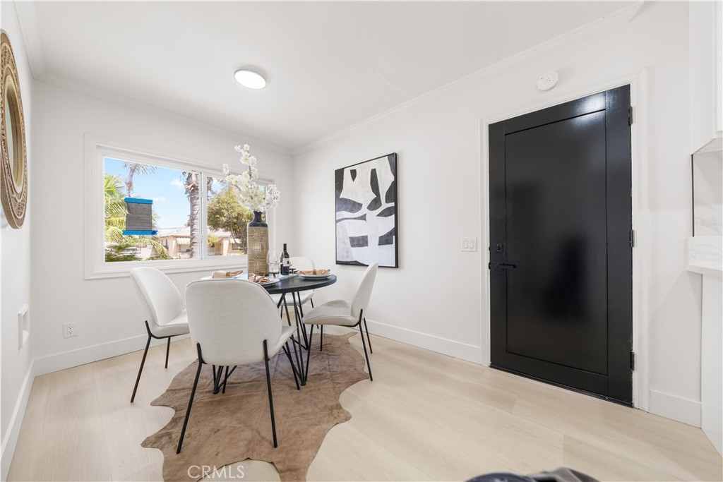 21011 La Salle Avenue