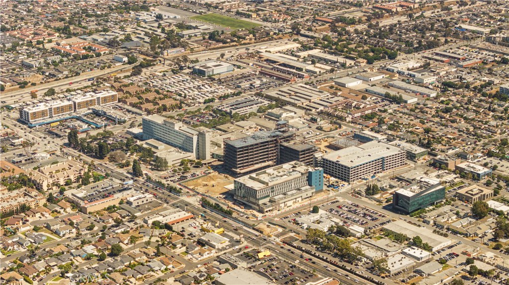 21011 La Salle Avenue