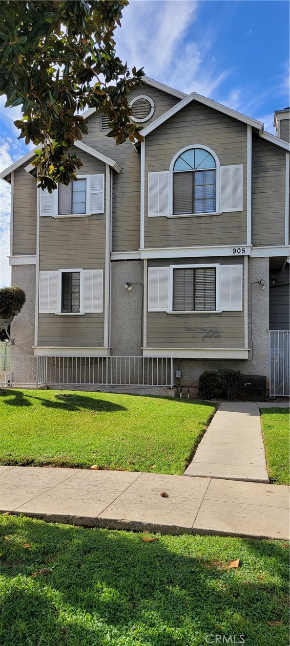 905 S S 2nd Street D