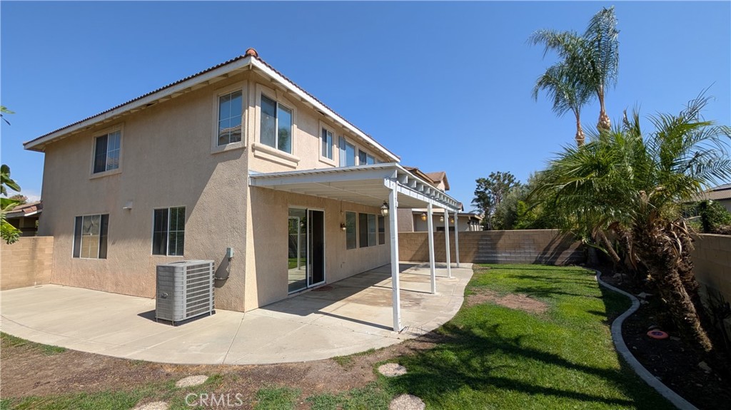 5900 Sawgrass Way