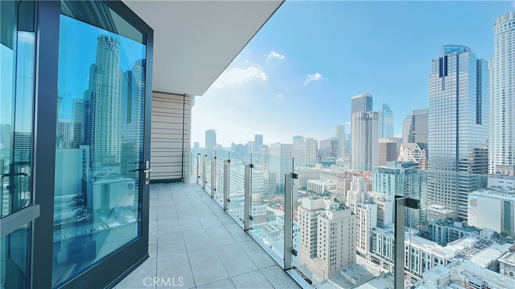 400 S Broadway 3106