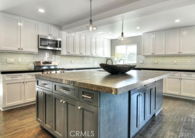 2150 Iron Club Drive