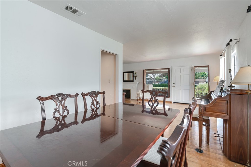 1850 S California Street