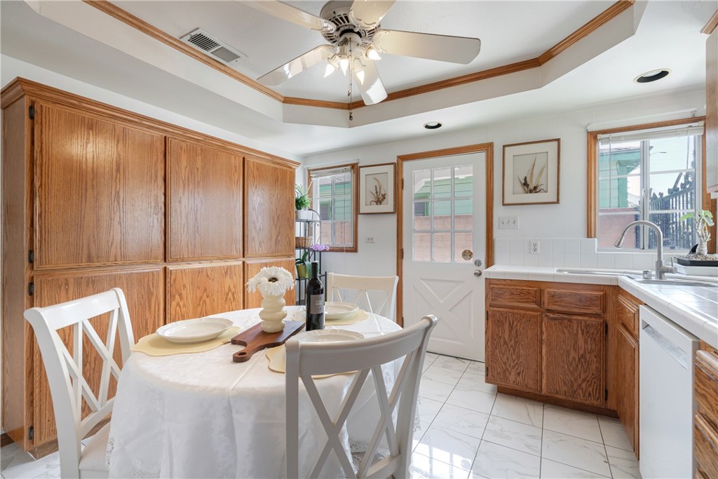 1850 S California Street