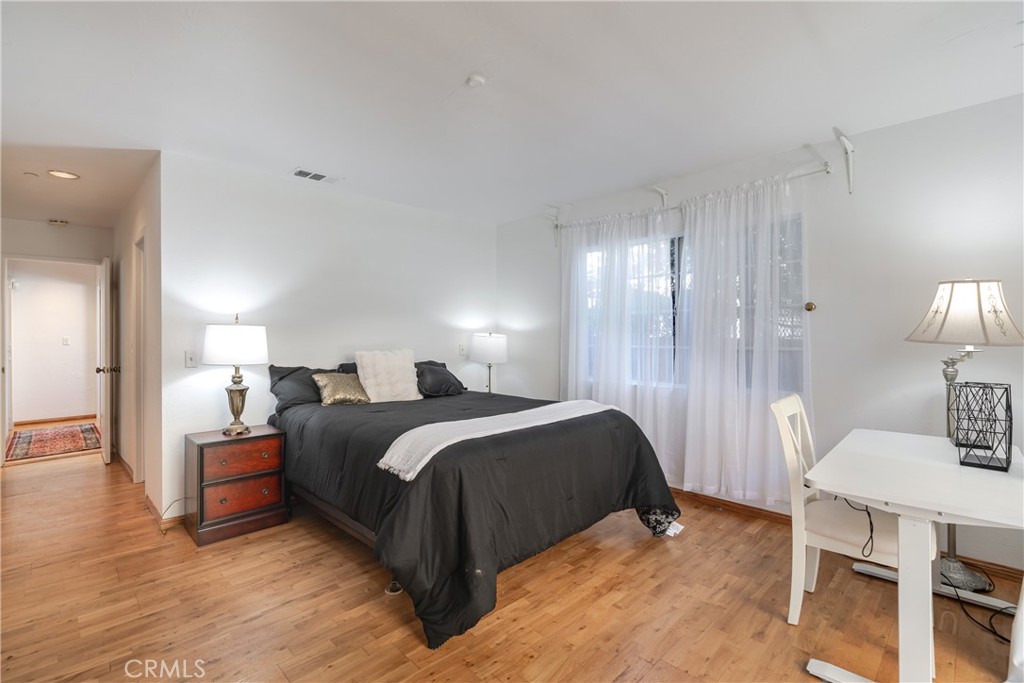 1850 S California Street