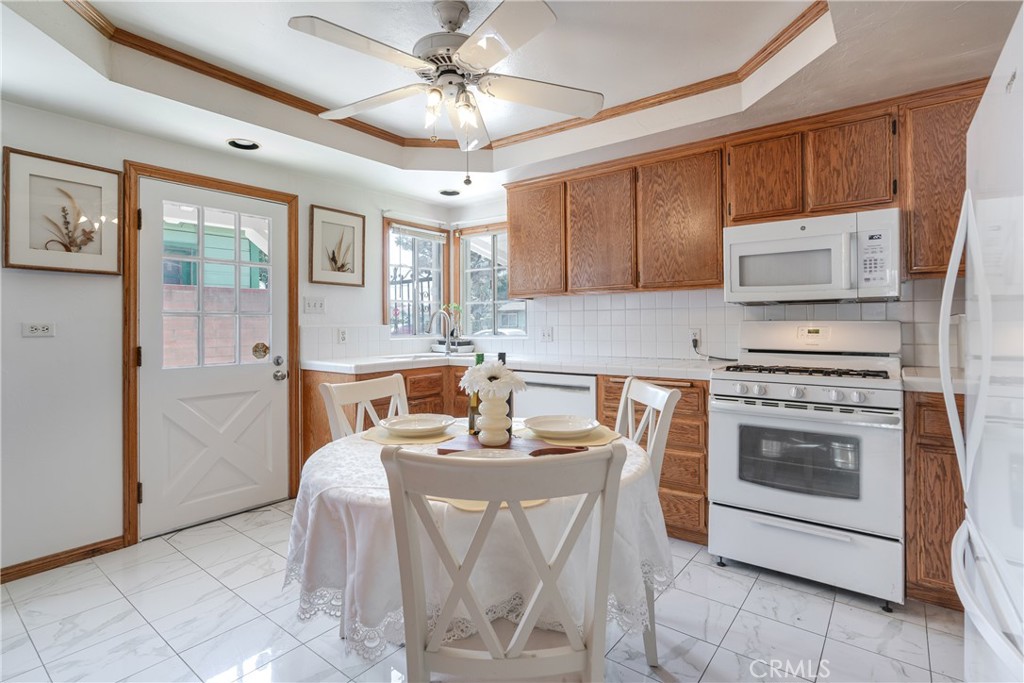 1850 S California Street